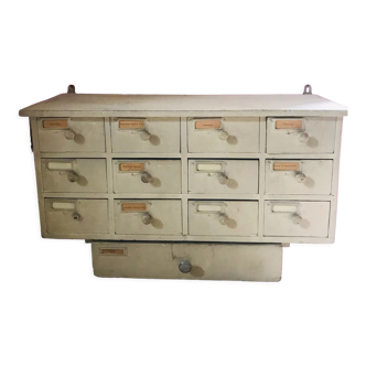 wall cabinet with drawers