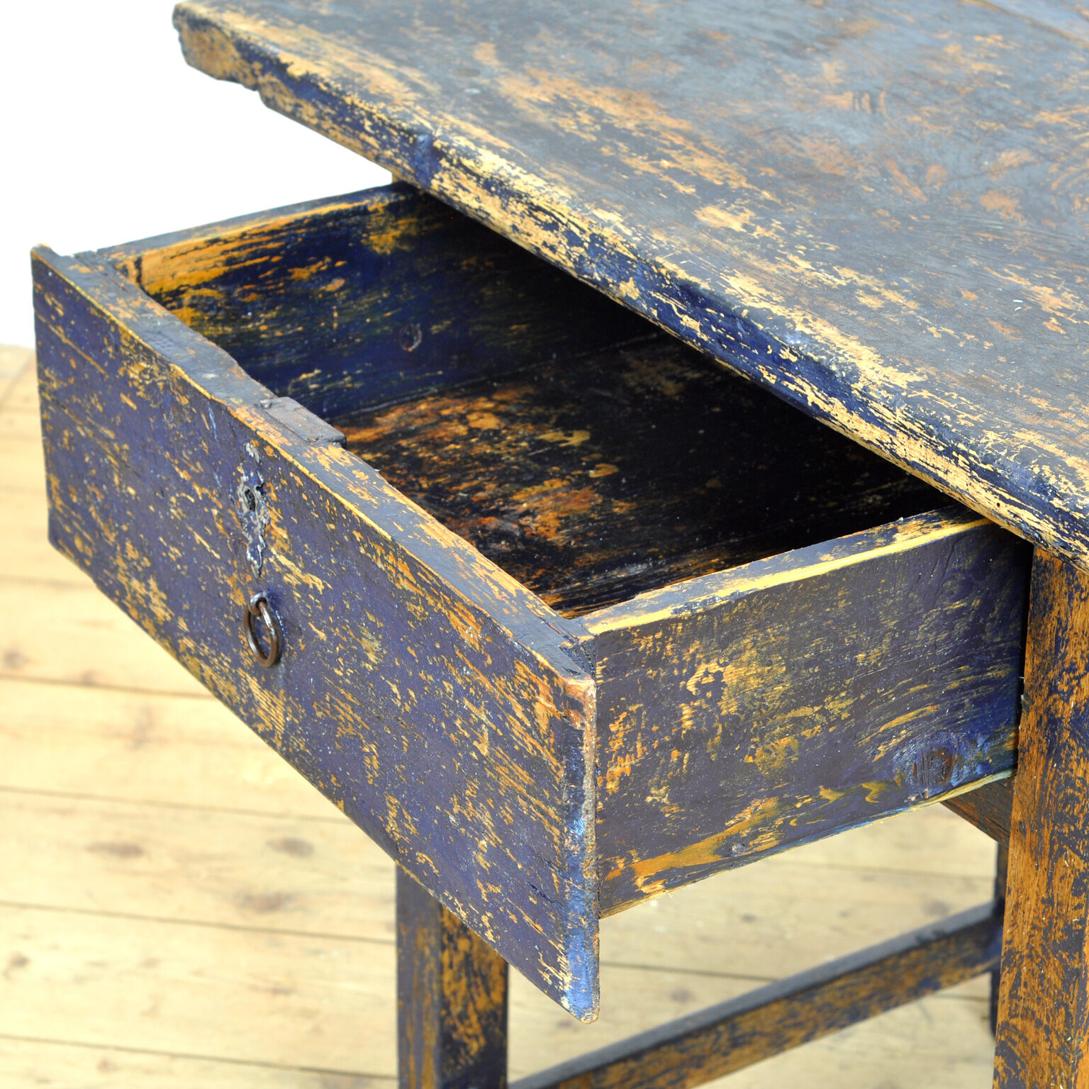 Country pine farmhouse side table, circa 1900
