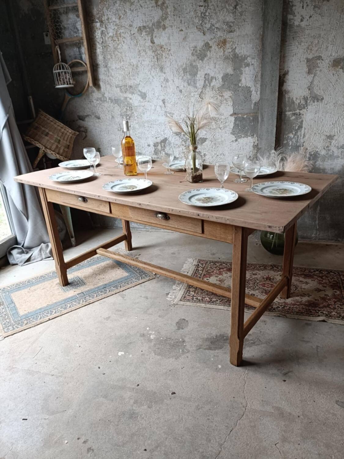 Farmhouse table