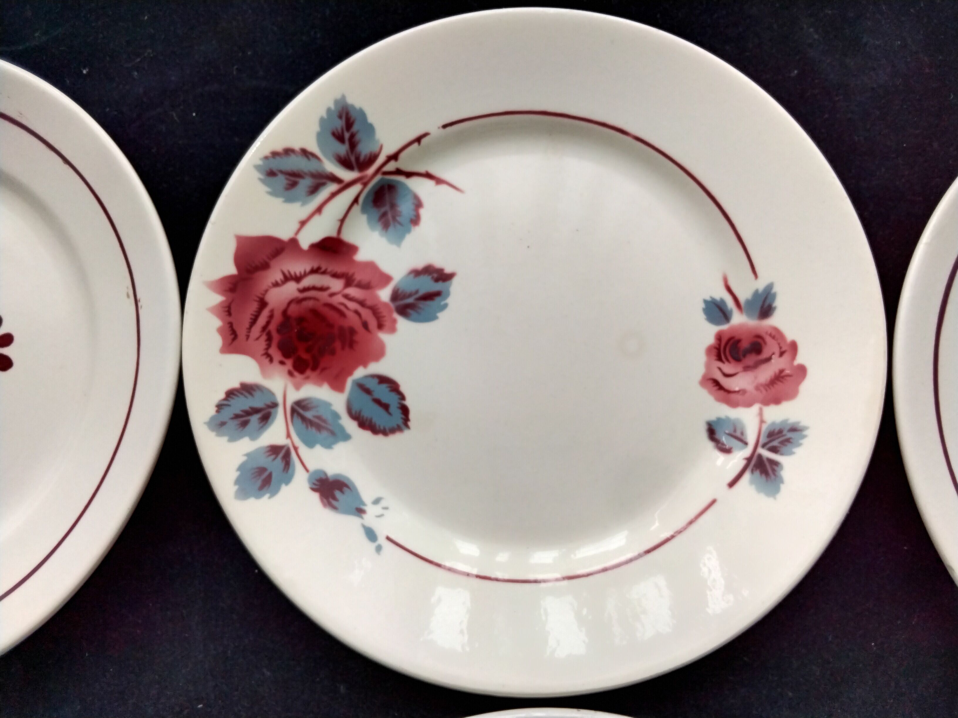 6 Badonviller and Lunéville mismatched dessert plates