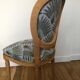 Chaise de style Louis XVI médaillon
