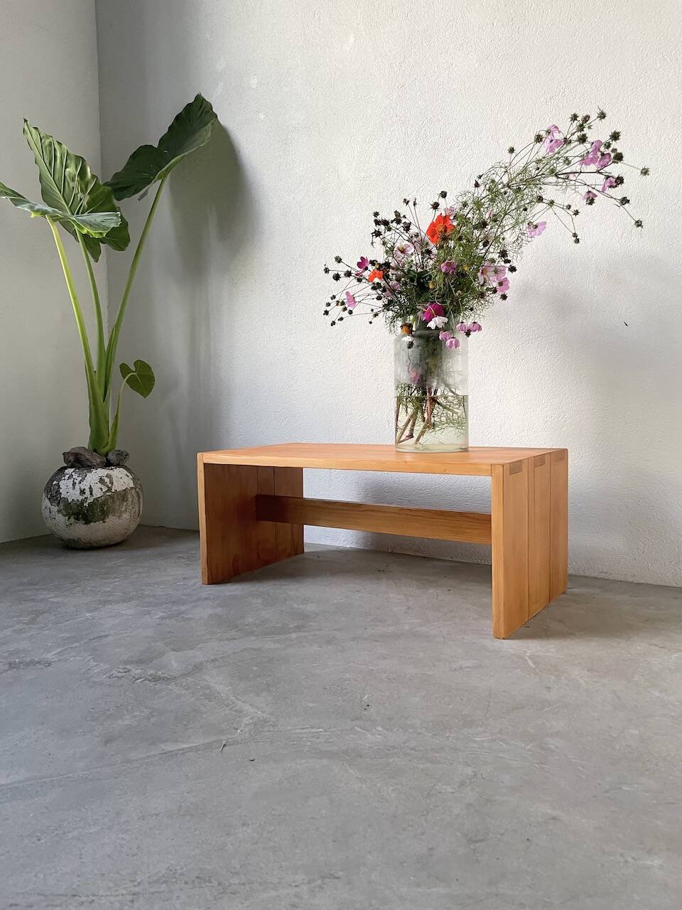 Maison Regain pine coffee table
