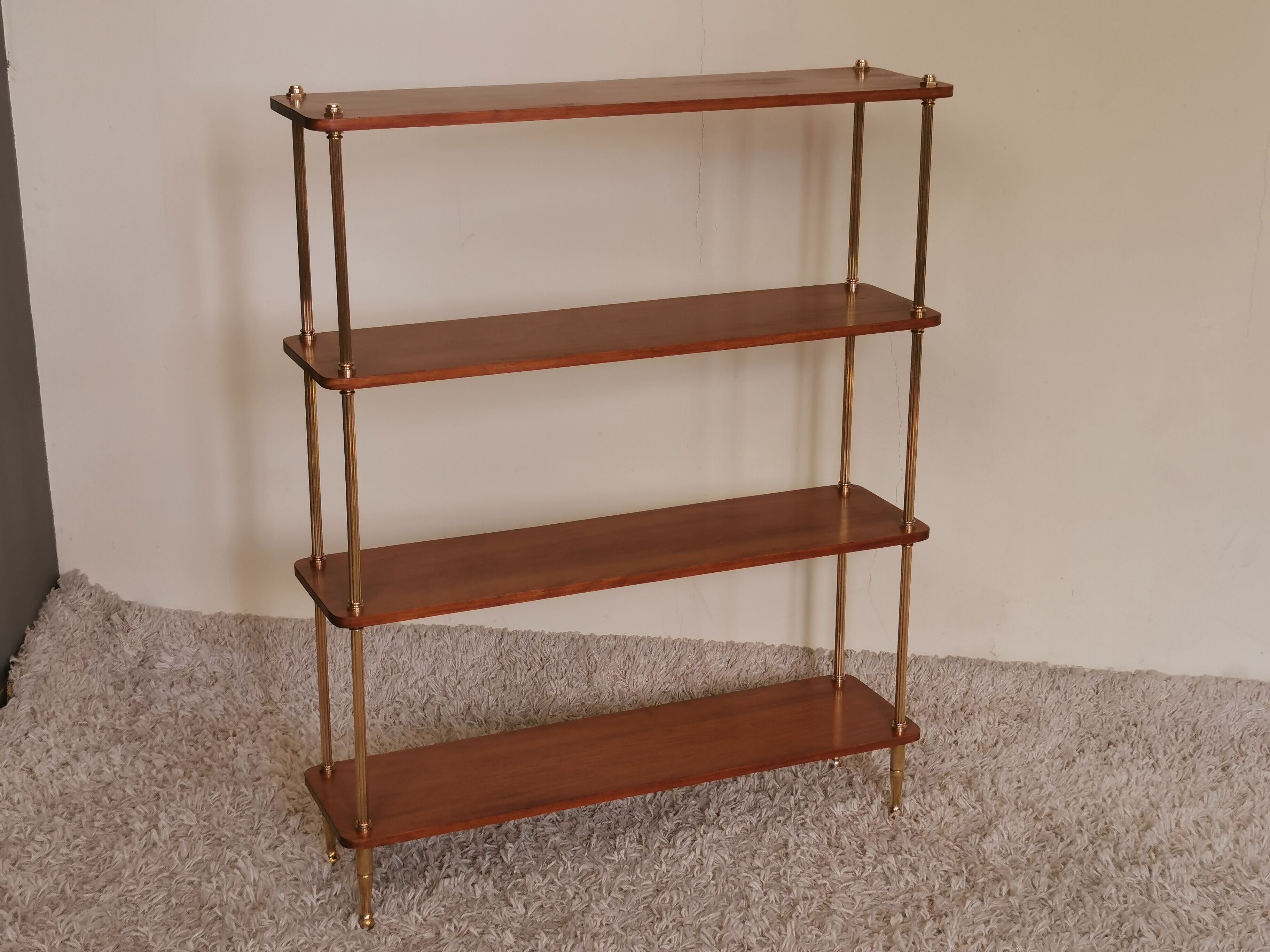 Shelf in brass and teak