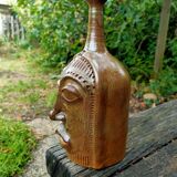 Ceramic depicting a stylized face