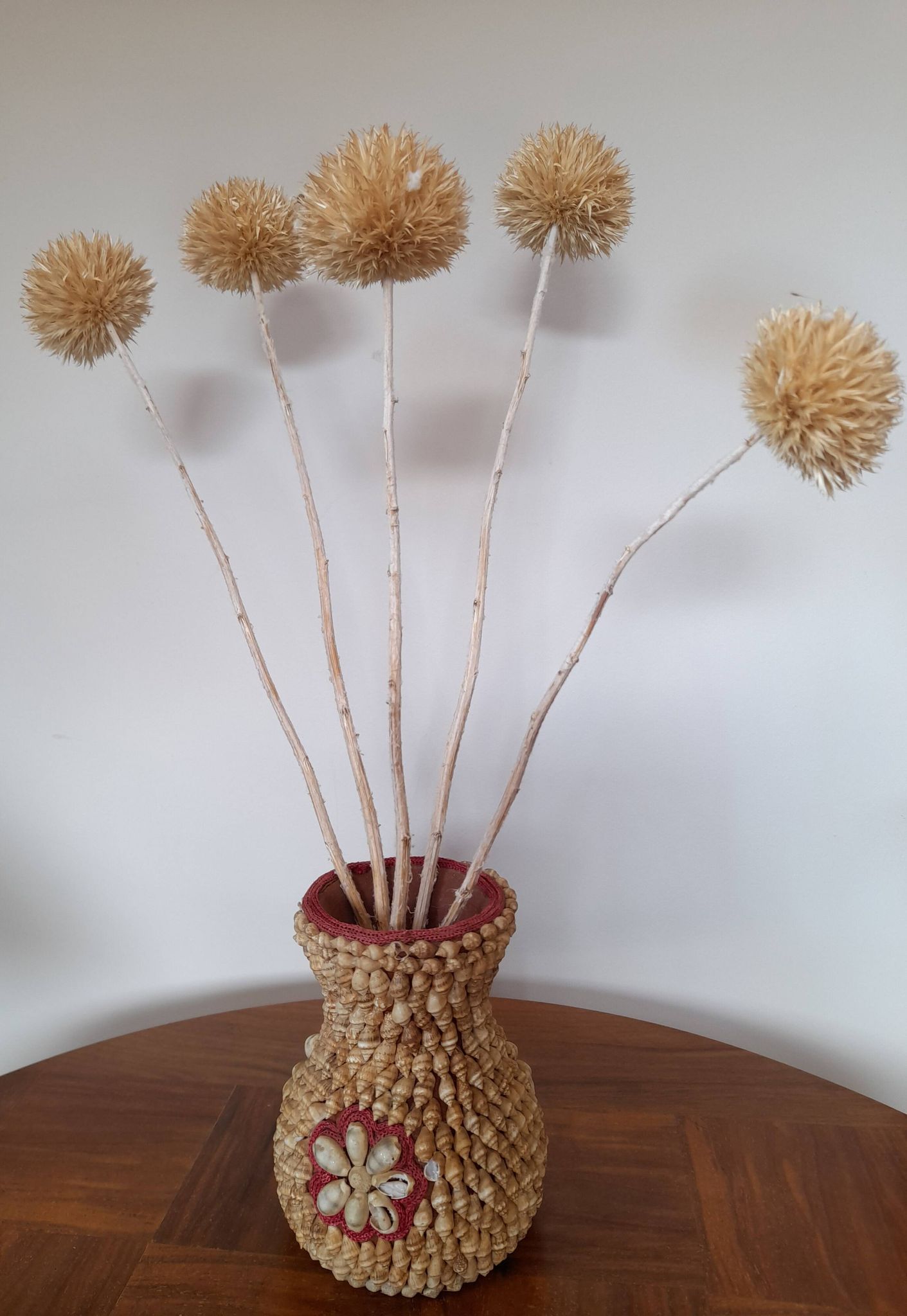 Vase vintage en coquillages