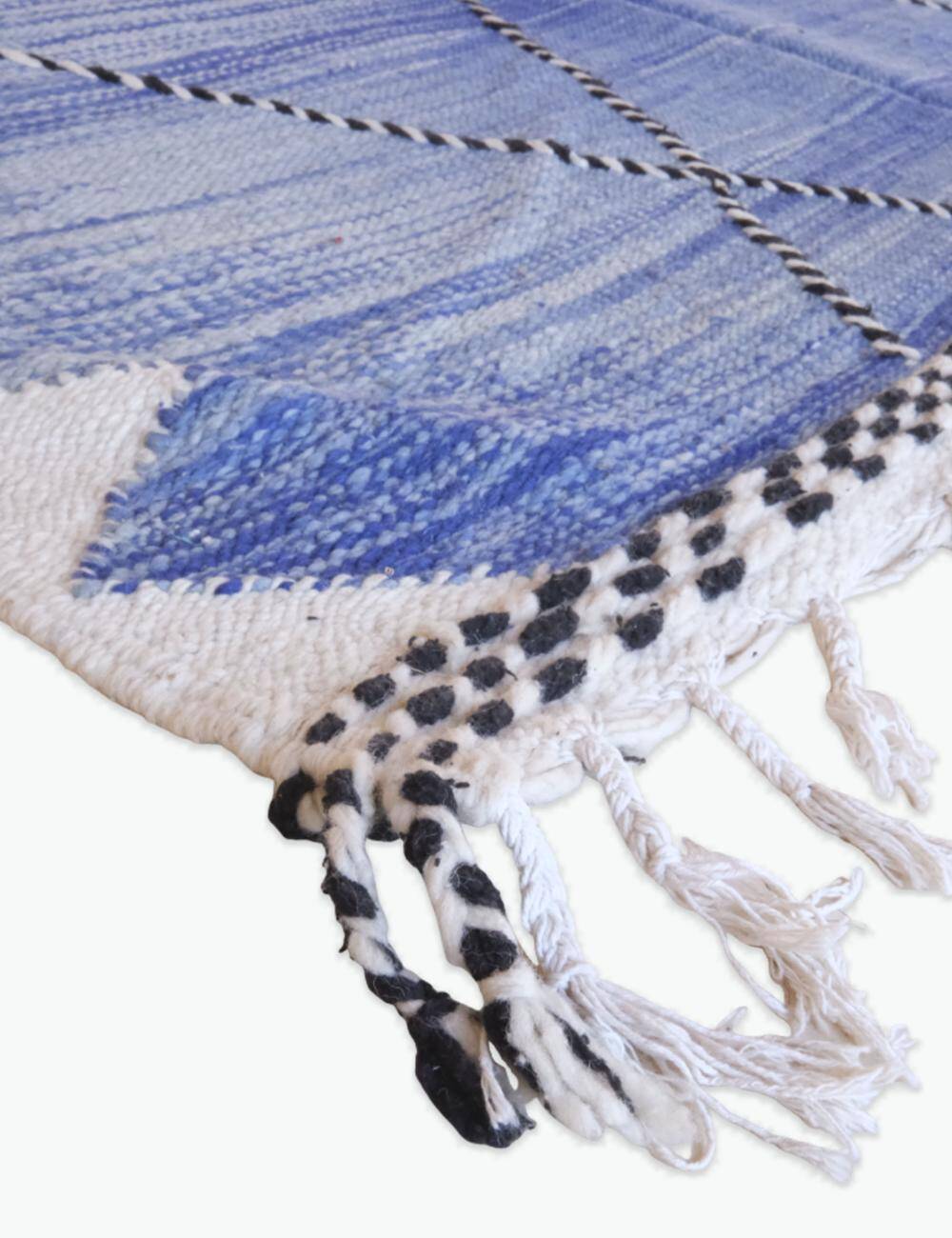 Contemporary Kilim Rug - 332 x 192 cm