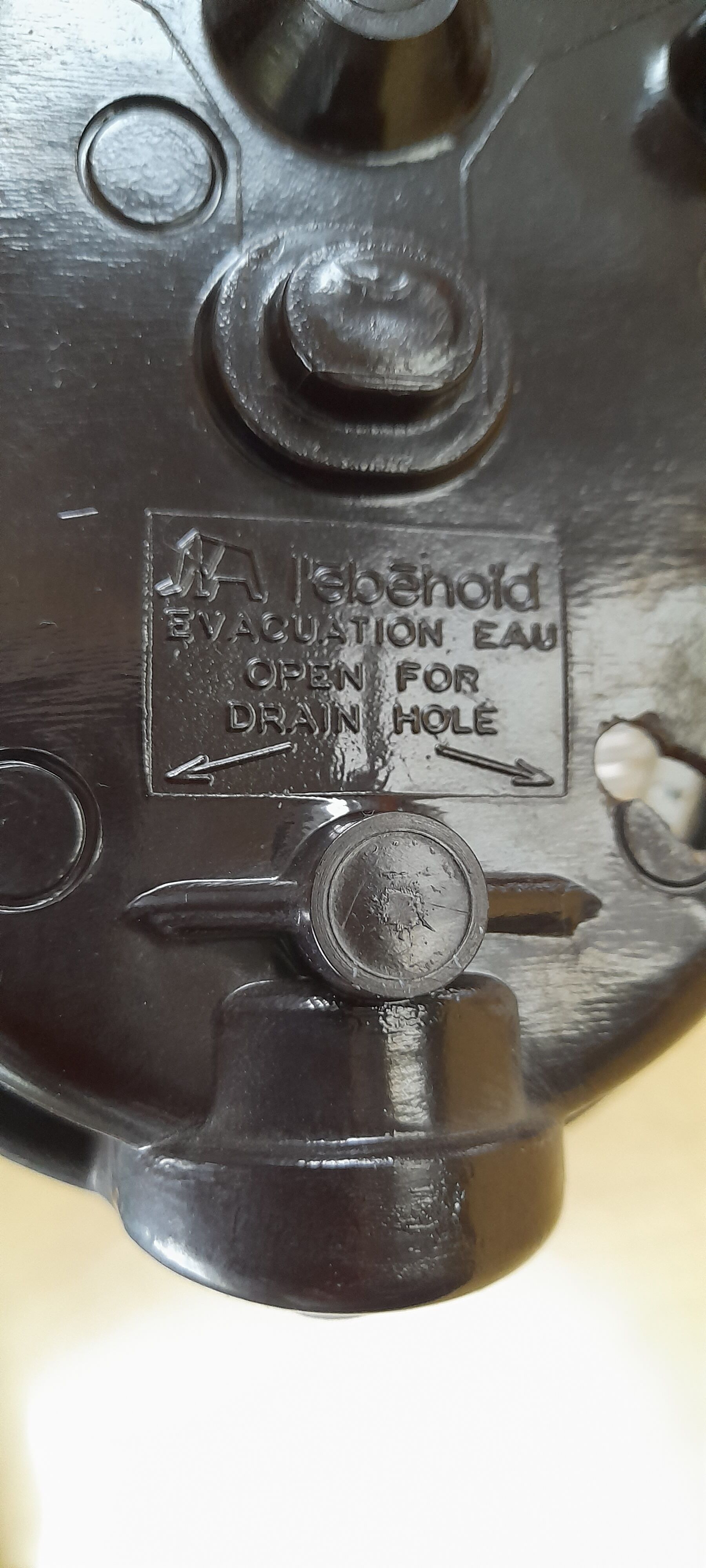 Ebonoid porthole lamp