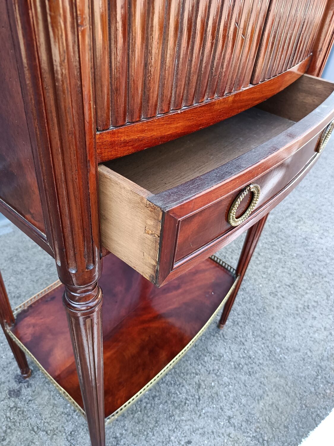 Chest of drawers style Louis XVl old marble tray