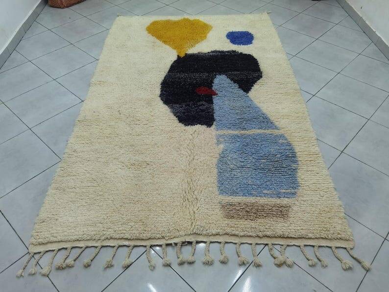 Traditional handmade wool rug size 150 x 250 cm