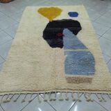 Traditional handmade wool rug size 150 x 250 cm