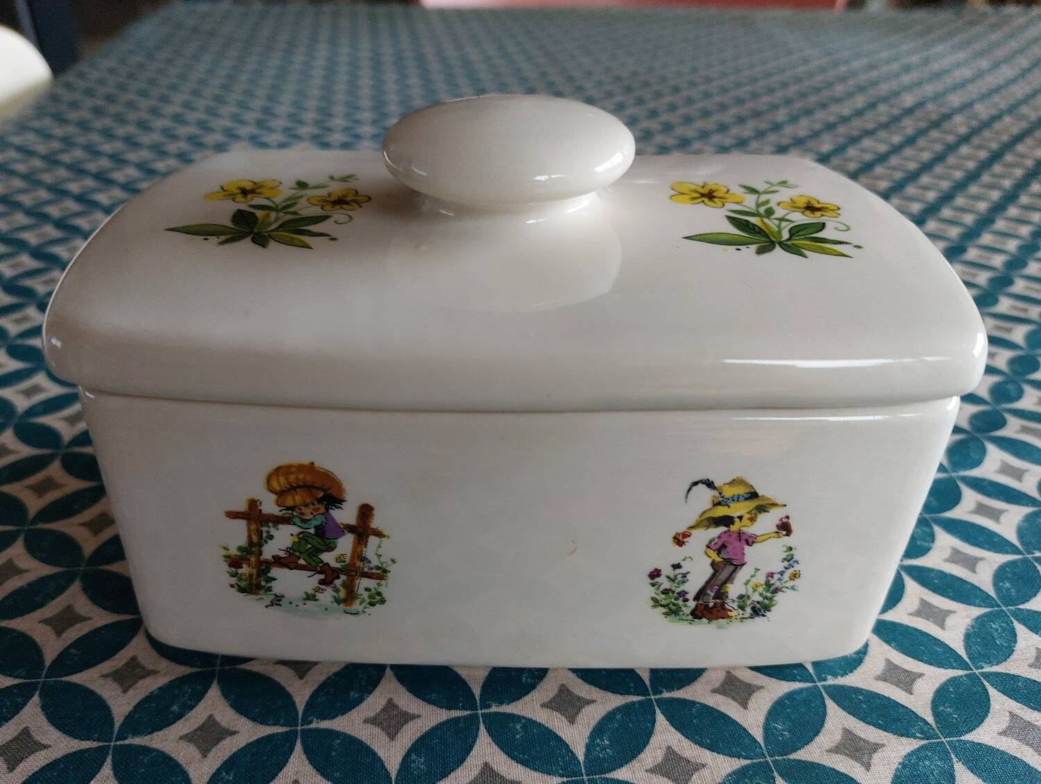 Old earthenware butter dish Secla Portugal