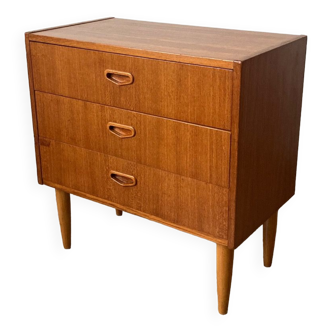 Small Scandinavian chest of drawers