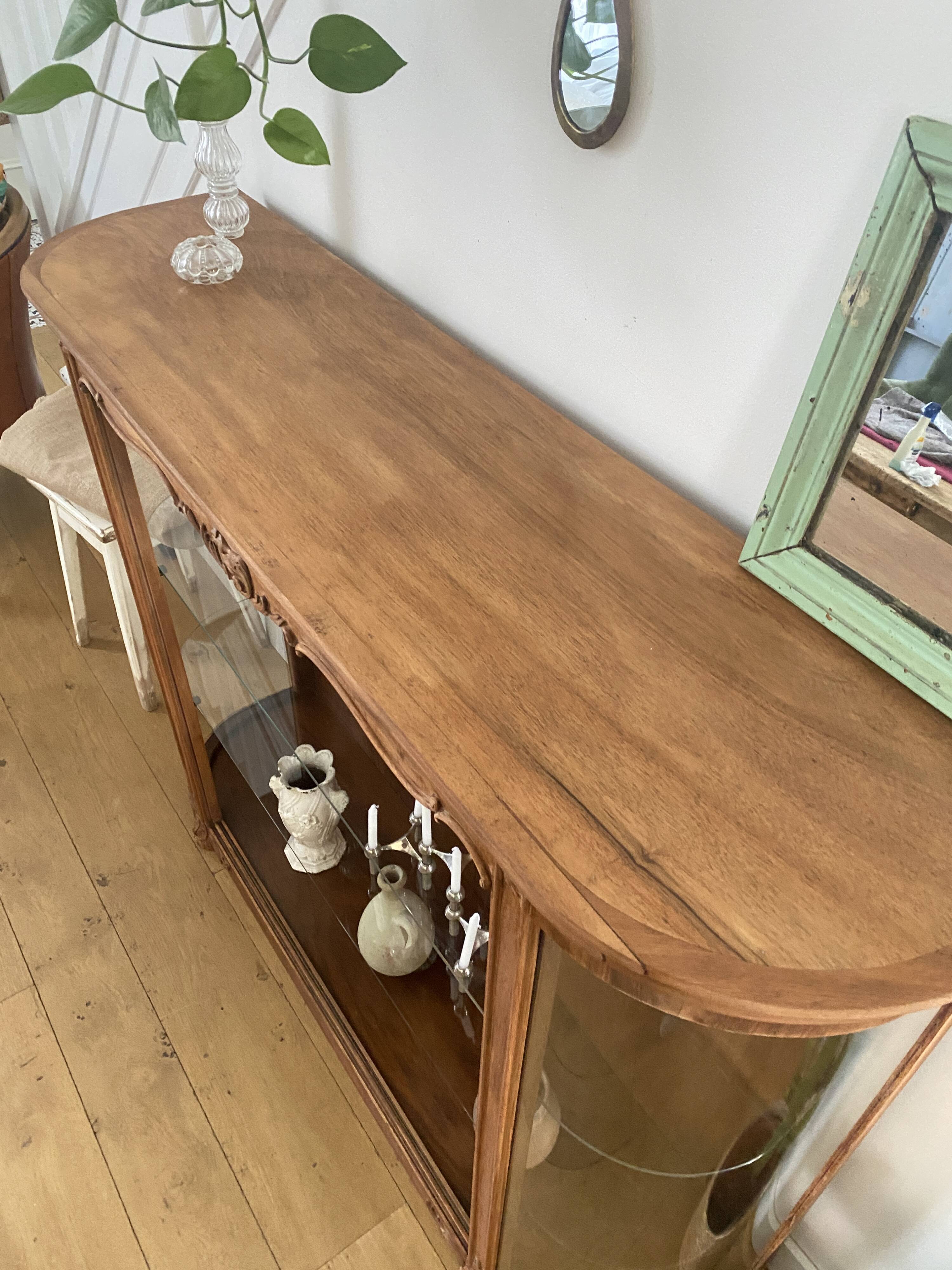 Walnut veneer display cabinet 1956