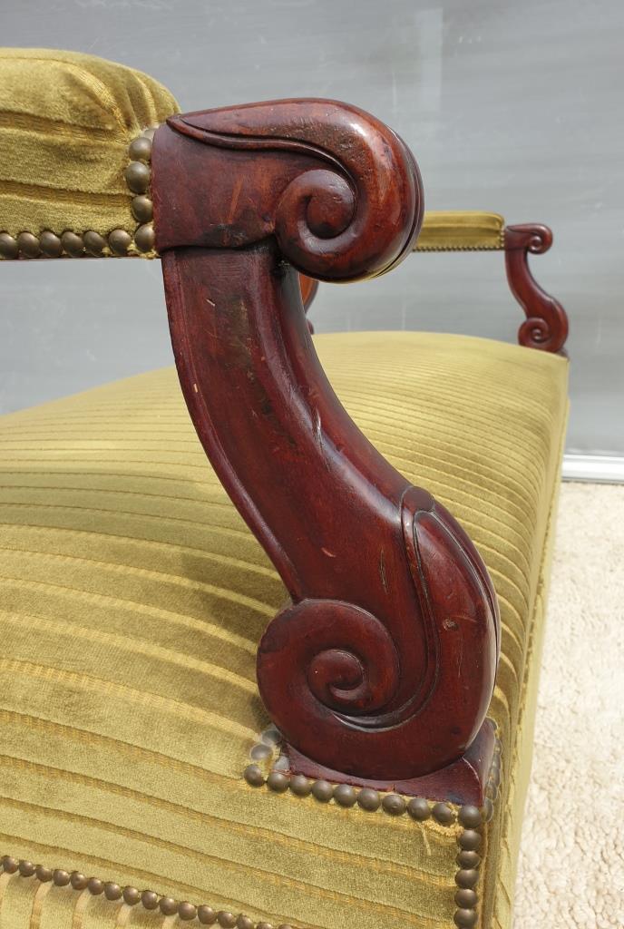 Sofa terminal velvet style Restoration