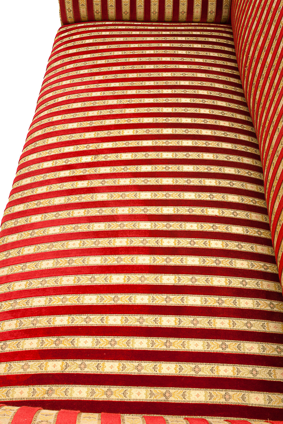 Reclining sofa in silk fabric