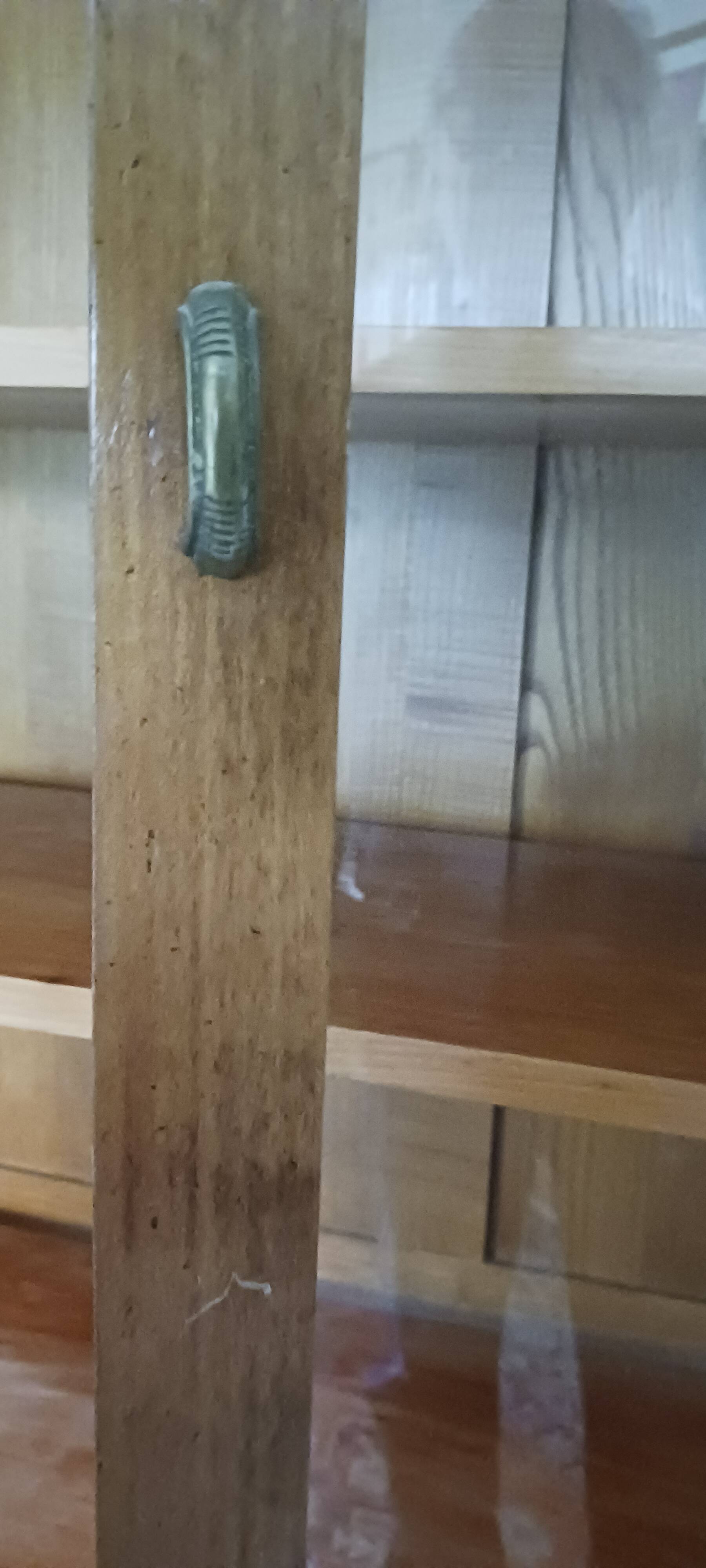 Roche Bobois Library