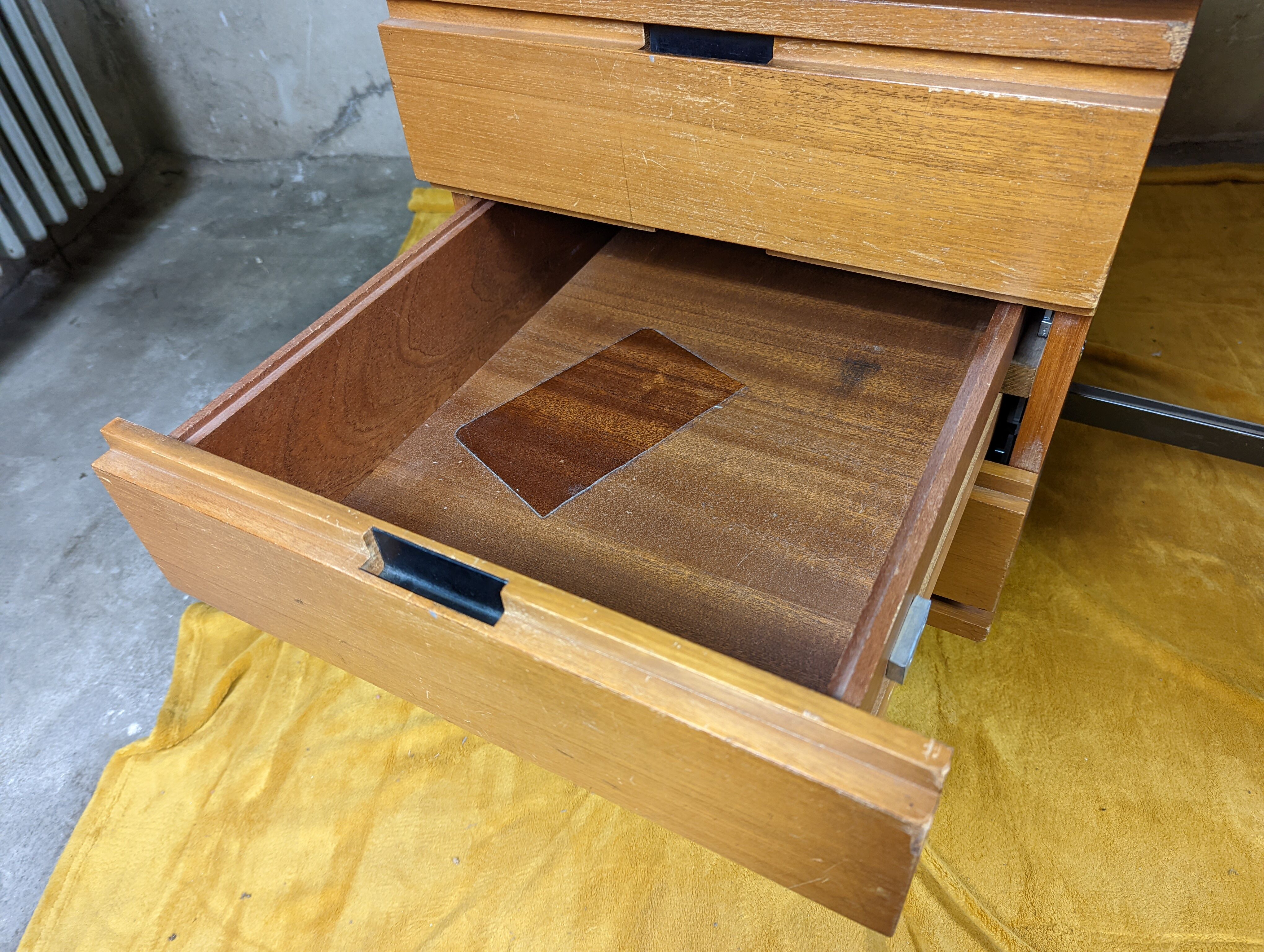 Minvielle desk in mahogany pierre guariche
