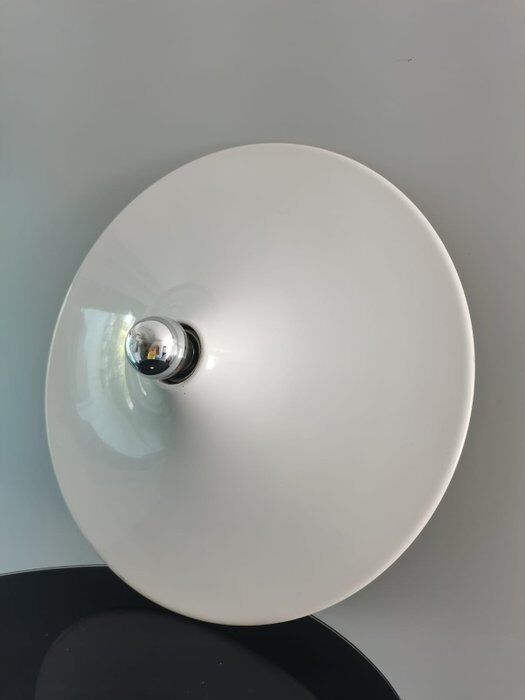 "Disco" lamp designed by Gianluigi Gorgoni for Stilnovo 1970