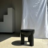 Monoxyl sofa end in black mango tree tripod half-sphere tray h:45 d:44