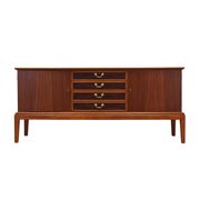 Enfilade en acajou, design danois, années 1970, production : Danemark
