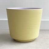Jardinière / pot de fleurs en céramique jaune pastel du milieu du siècle