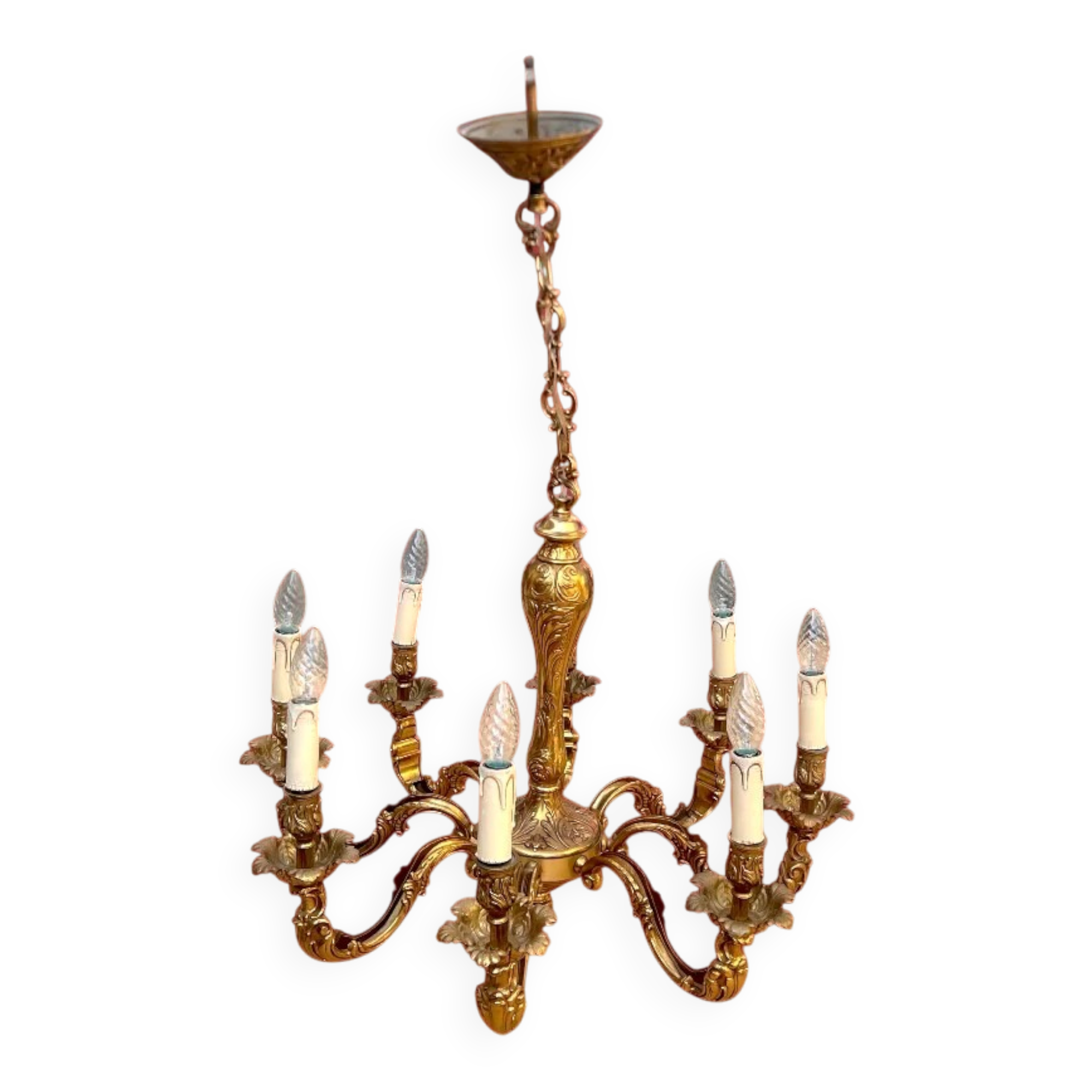 Lustre ancien en laiton doré massif style Louis XV rocaille à 8 feux – années 50 70