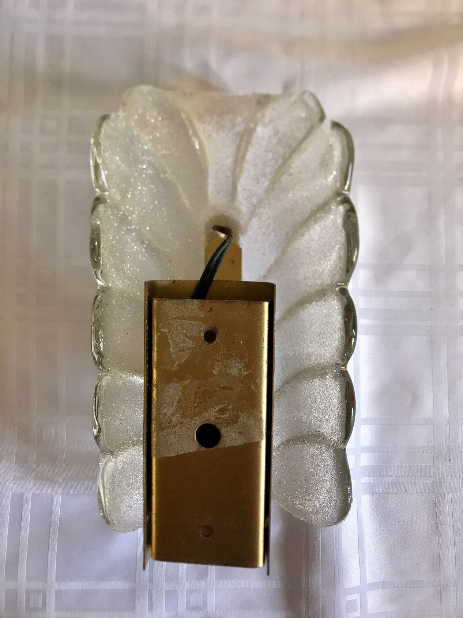 Glass foil wall lamp