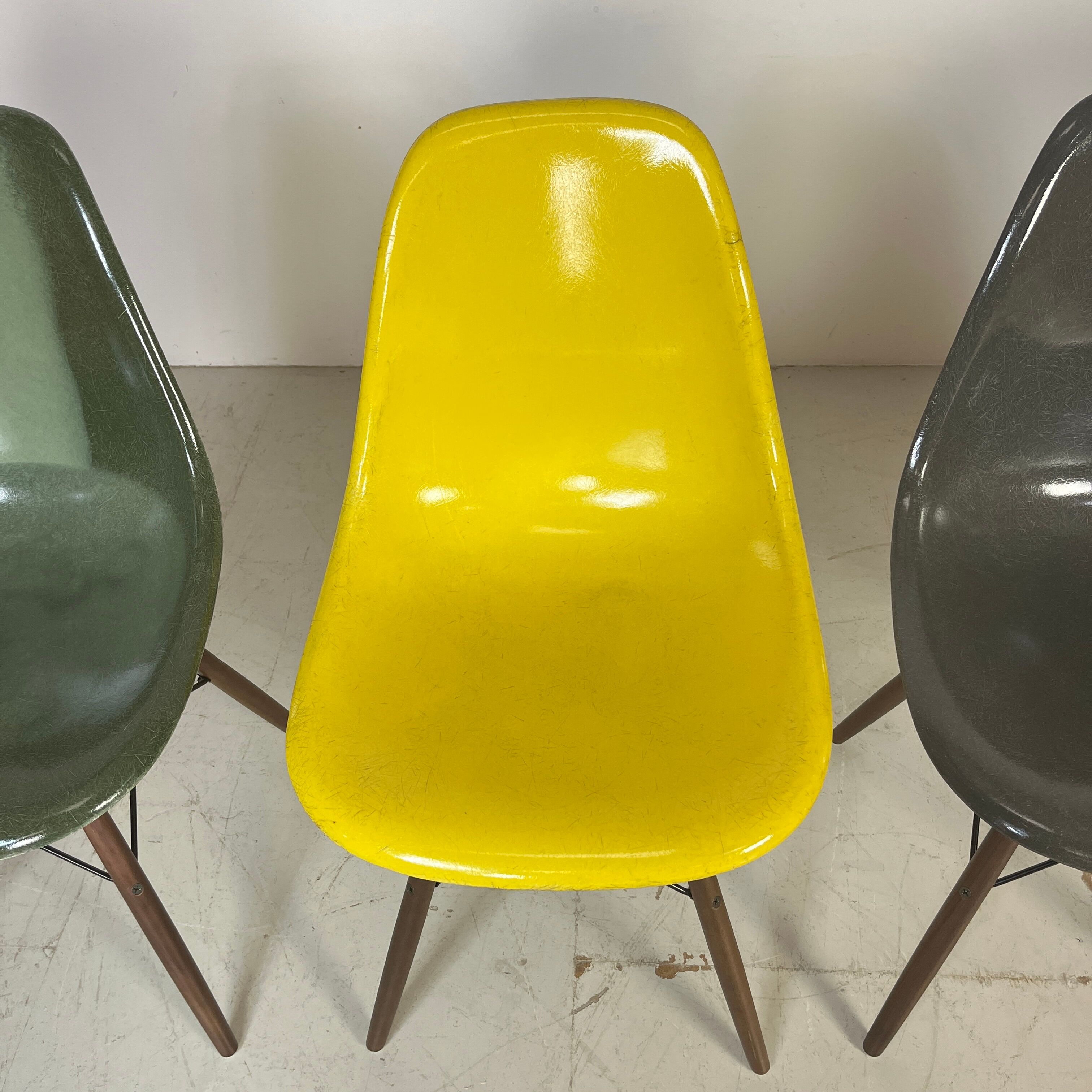 DSW side chairs by Charles & Ray Eames for Herman Miller