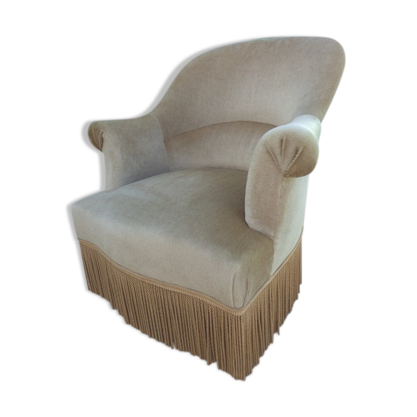 Velvet-trimmed toad with backrest and firm seat