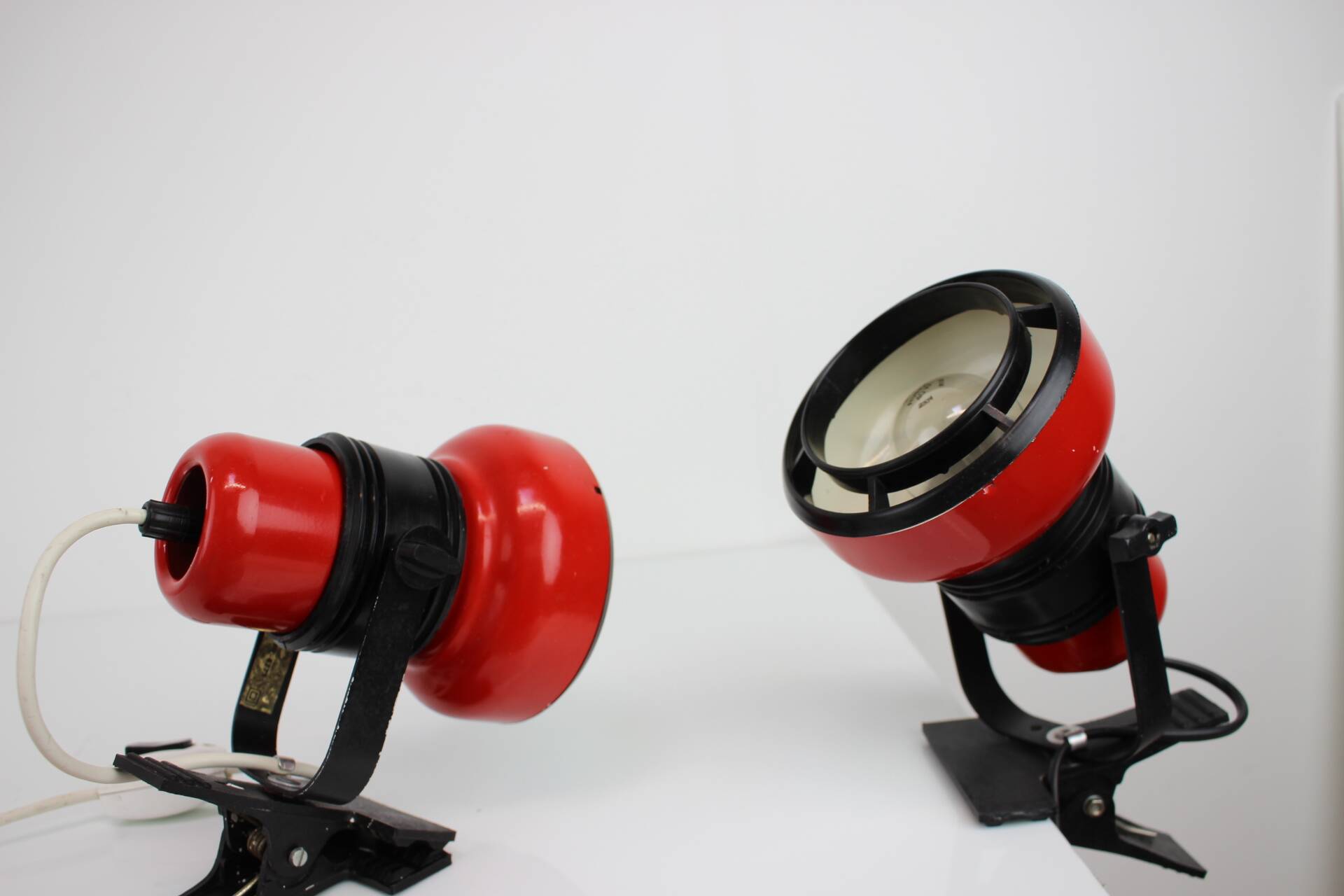 Set of Two Mid-Century Wall or Table Lamps by Elektrofem, Hungary, 1970s