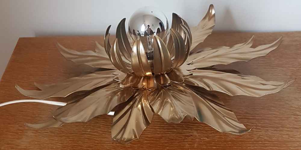 Plafonnier fleur métal années 70