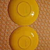 Saline charcoal earthenware saucer