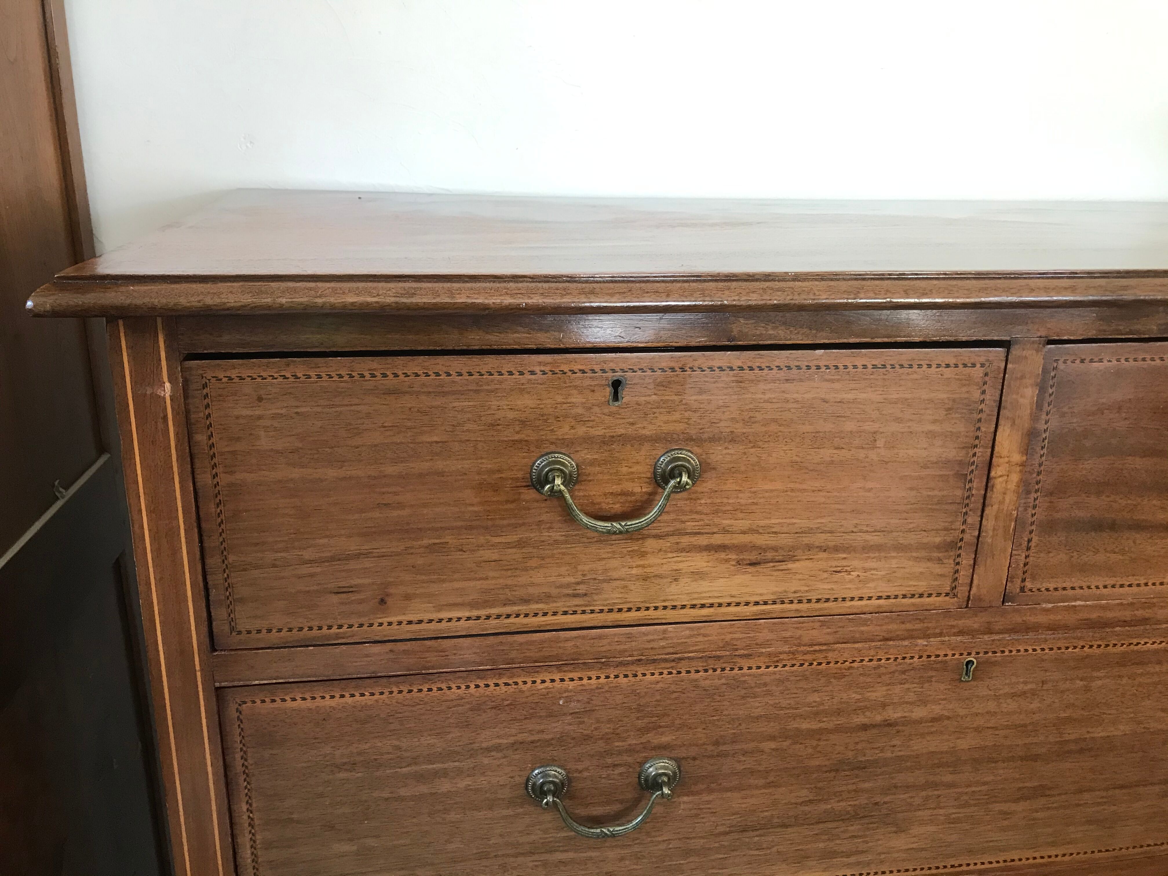 Dresser in rosewood early XXeme