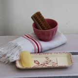 Ceramic soap dish