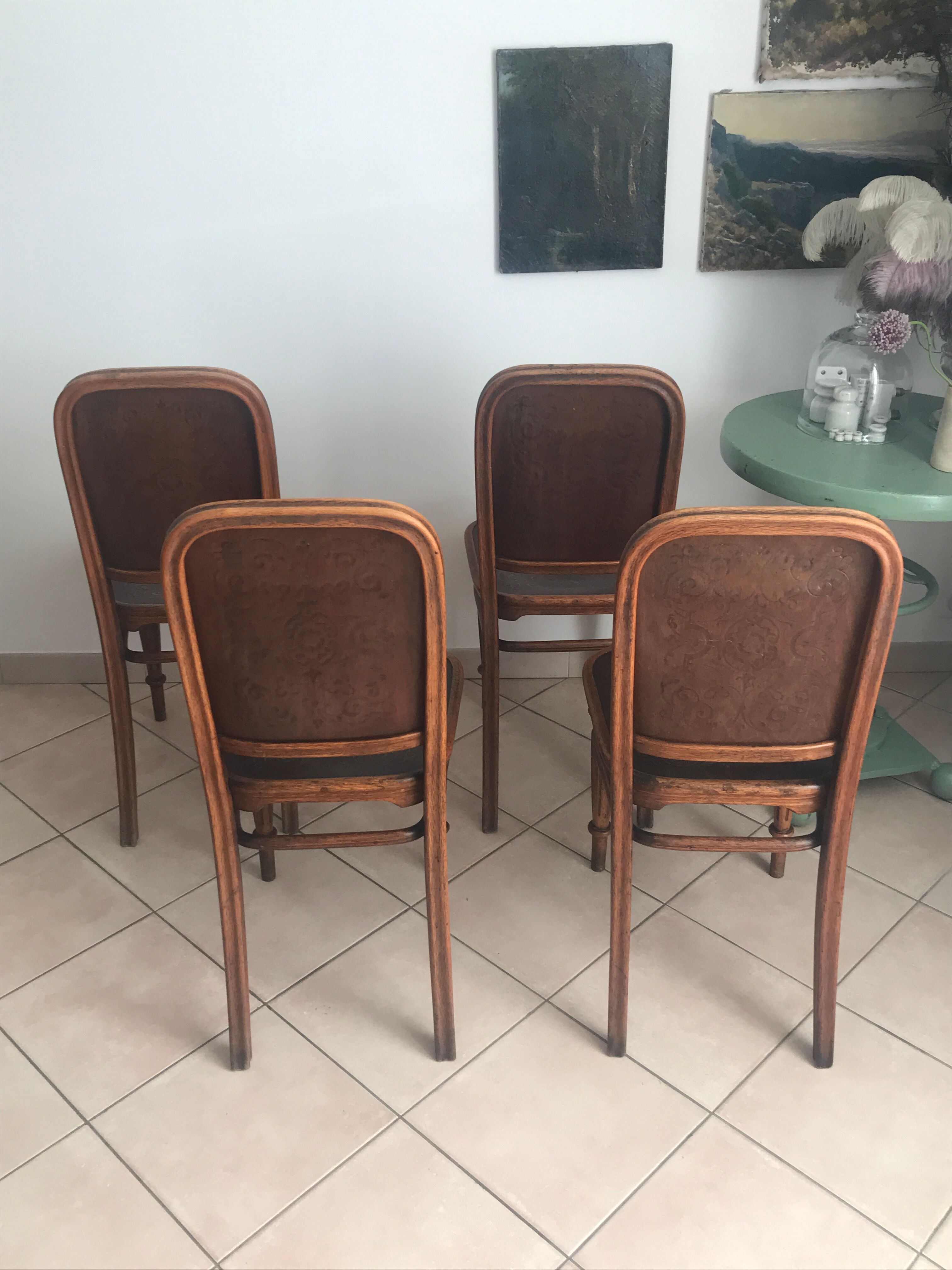 4 Thonet chairs
