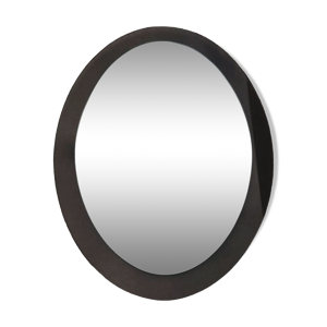 Miroir sur une cadre