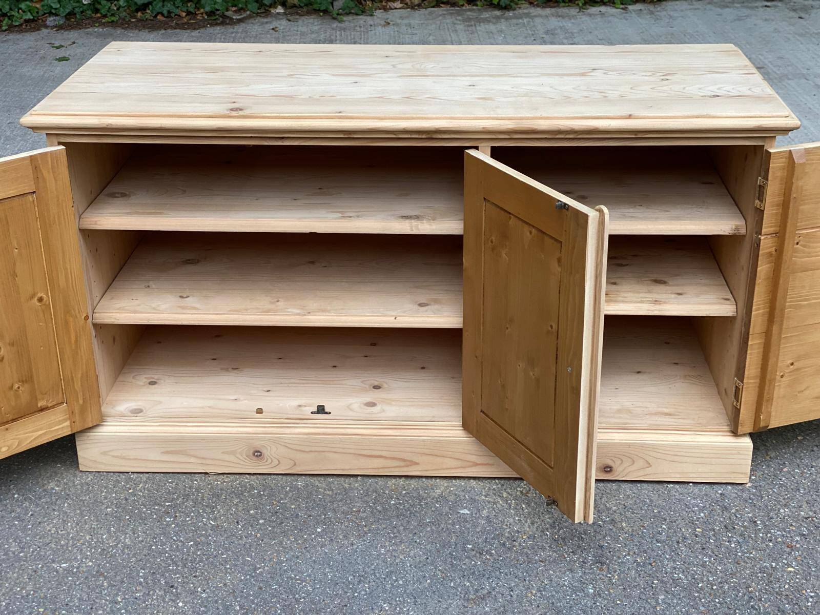 Buffet commode anglaise Interior's rénovée en bois massif 1980