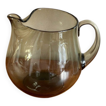 Grand pichet en verre