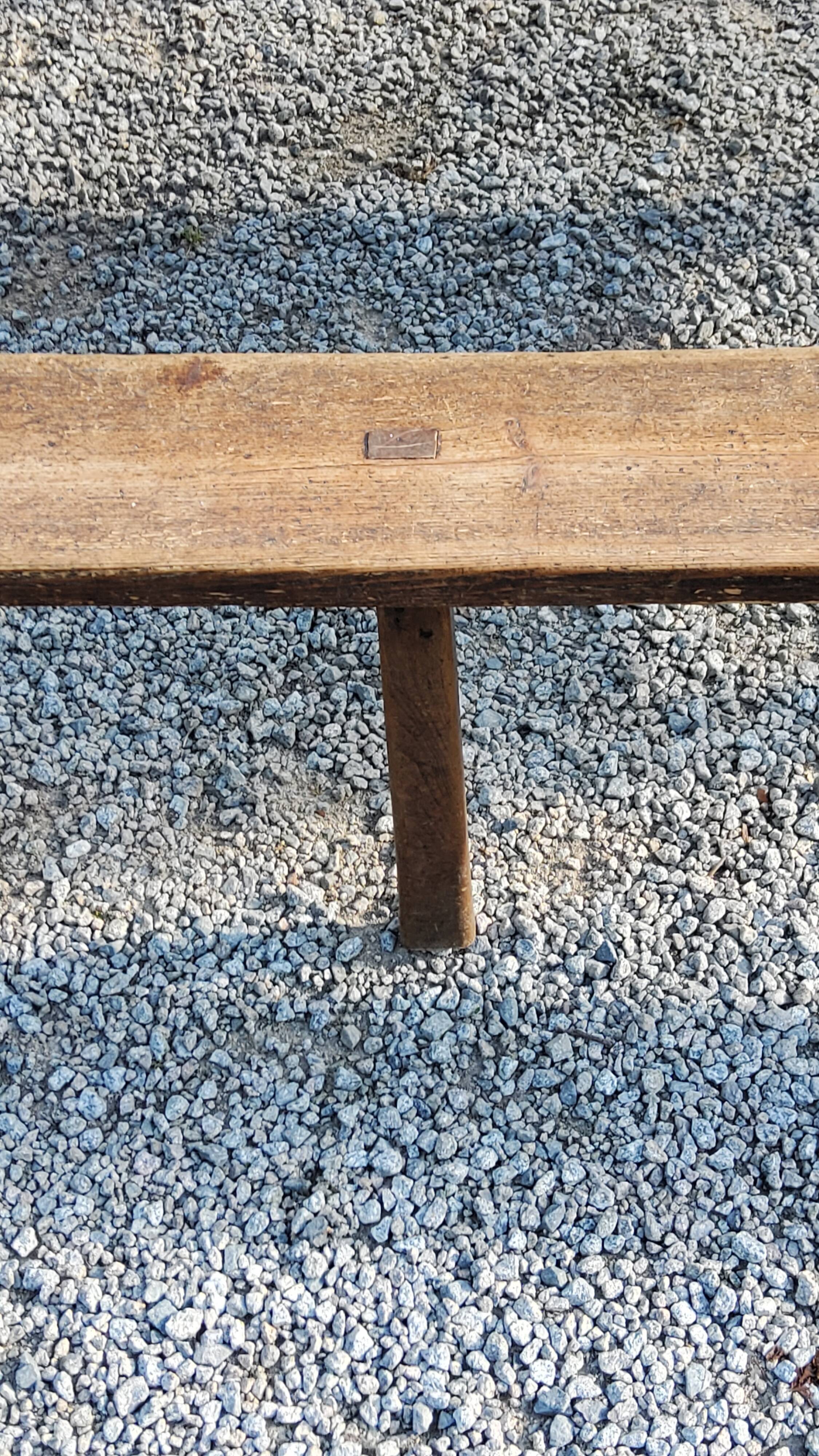 Farm table nineteenth century feet spindles 251cm and its 2 benches