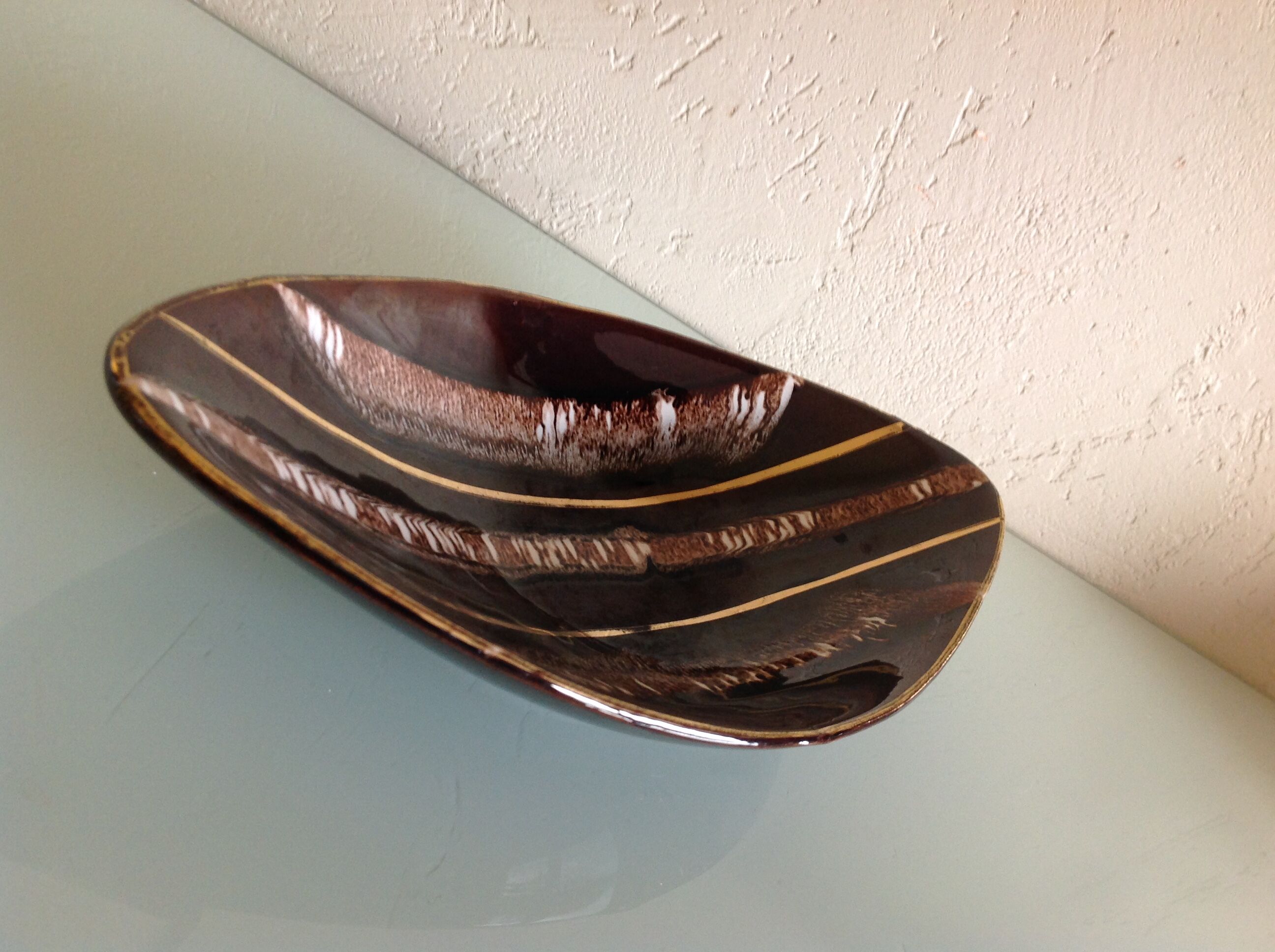 Empty pocket in chocolate color cermal by Jasba / vintage 60s-70s