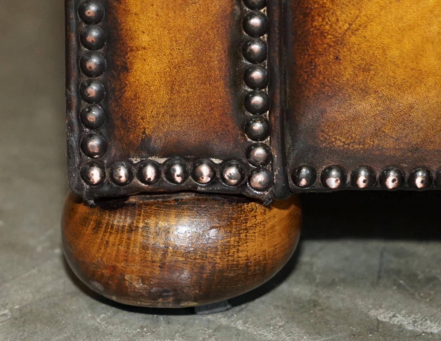 Canapé Chesterfield vintage cuir restauré