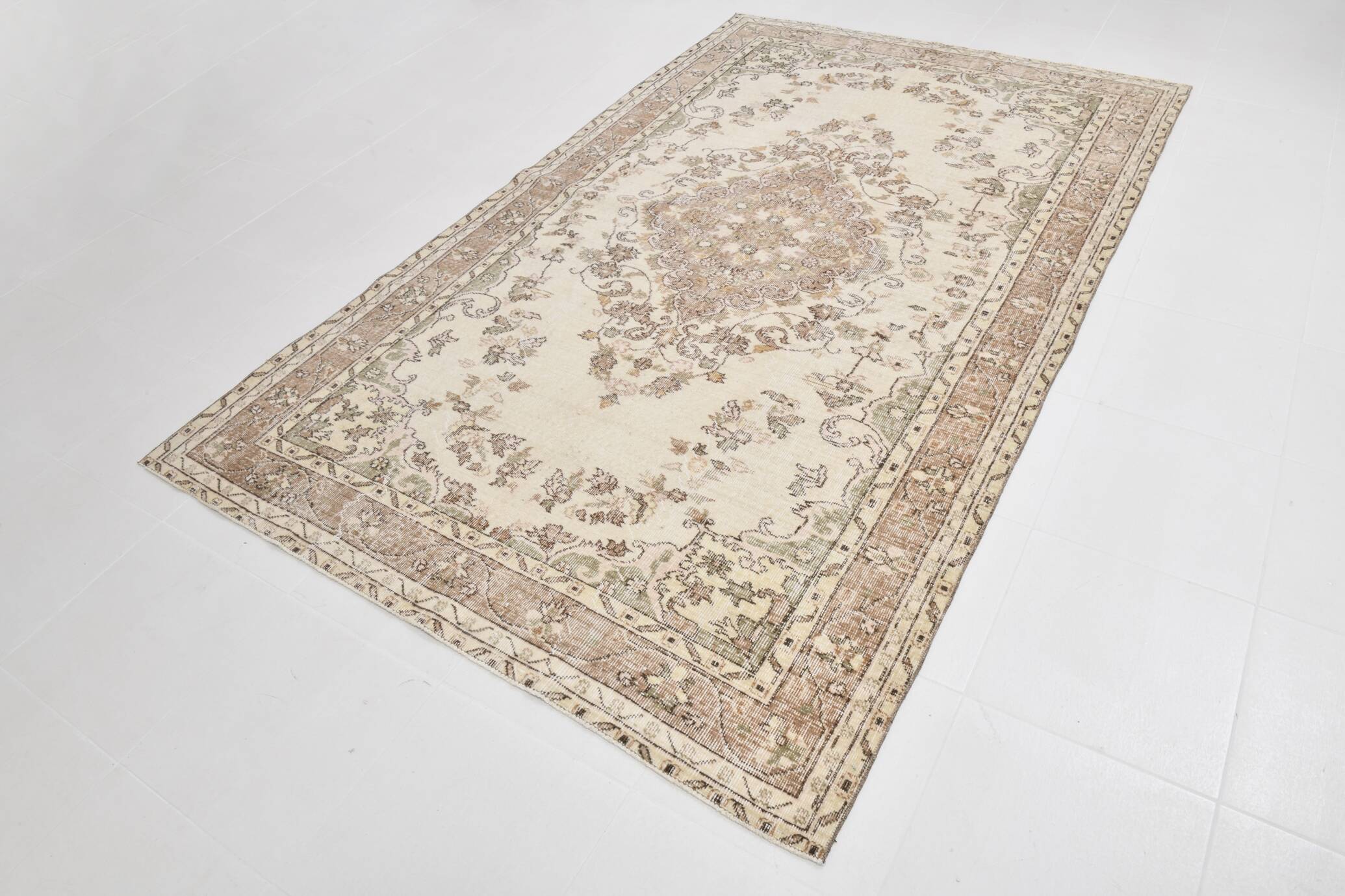 6x9 Vintage Large Bohemian Rug, 1970s Vintage Rug, 173x282 Cm