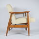 Fauteuil scandinave restauré « Kedziorek », années 1960, cordon crème, teck
