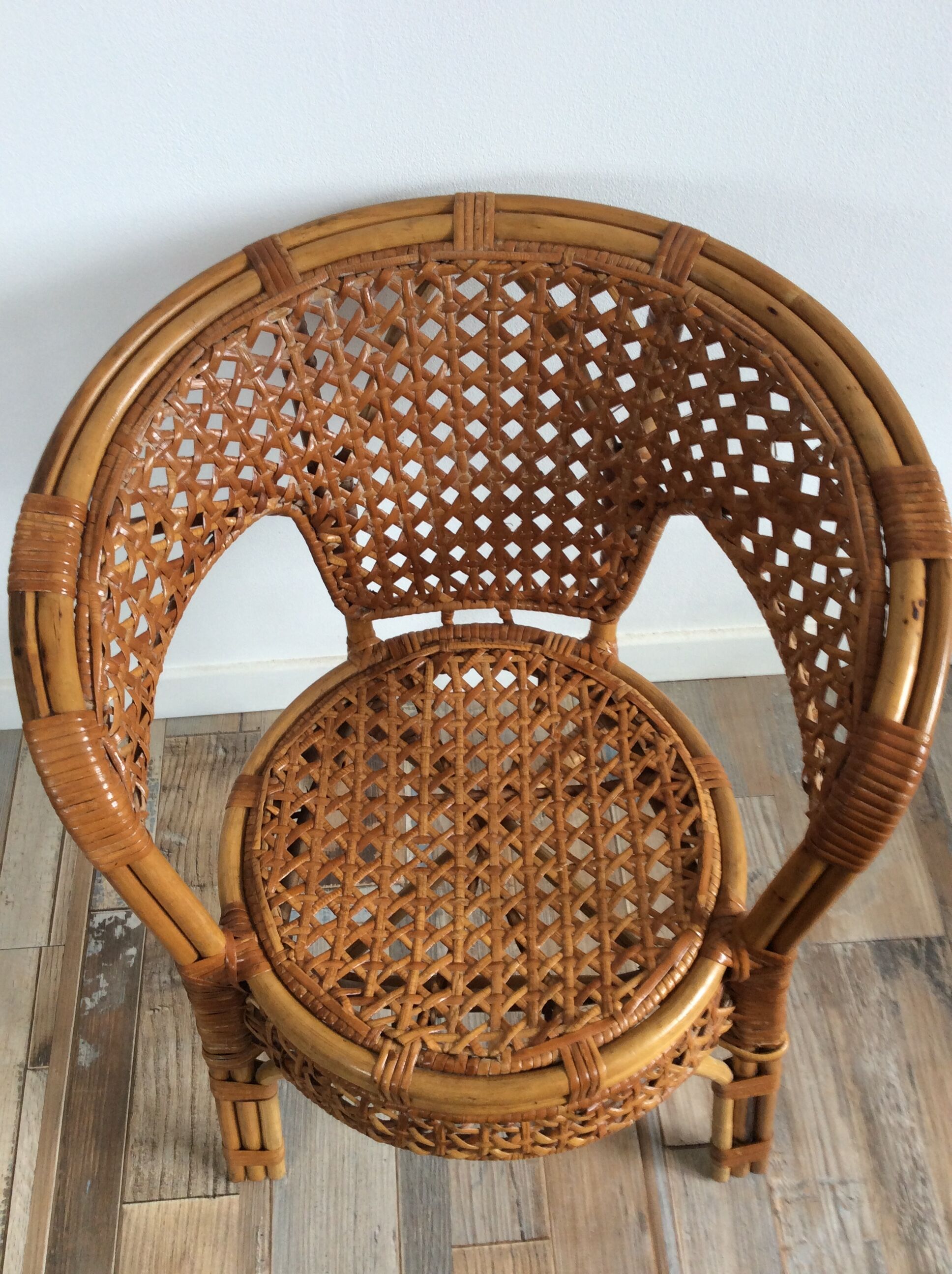 Fauteuil enfant vintage en rotin et cannage osier