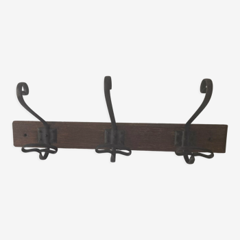 Coat rack