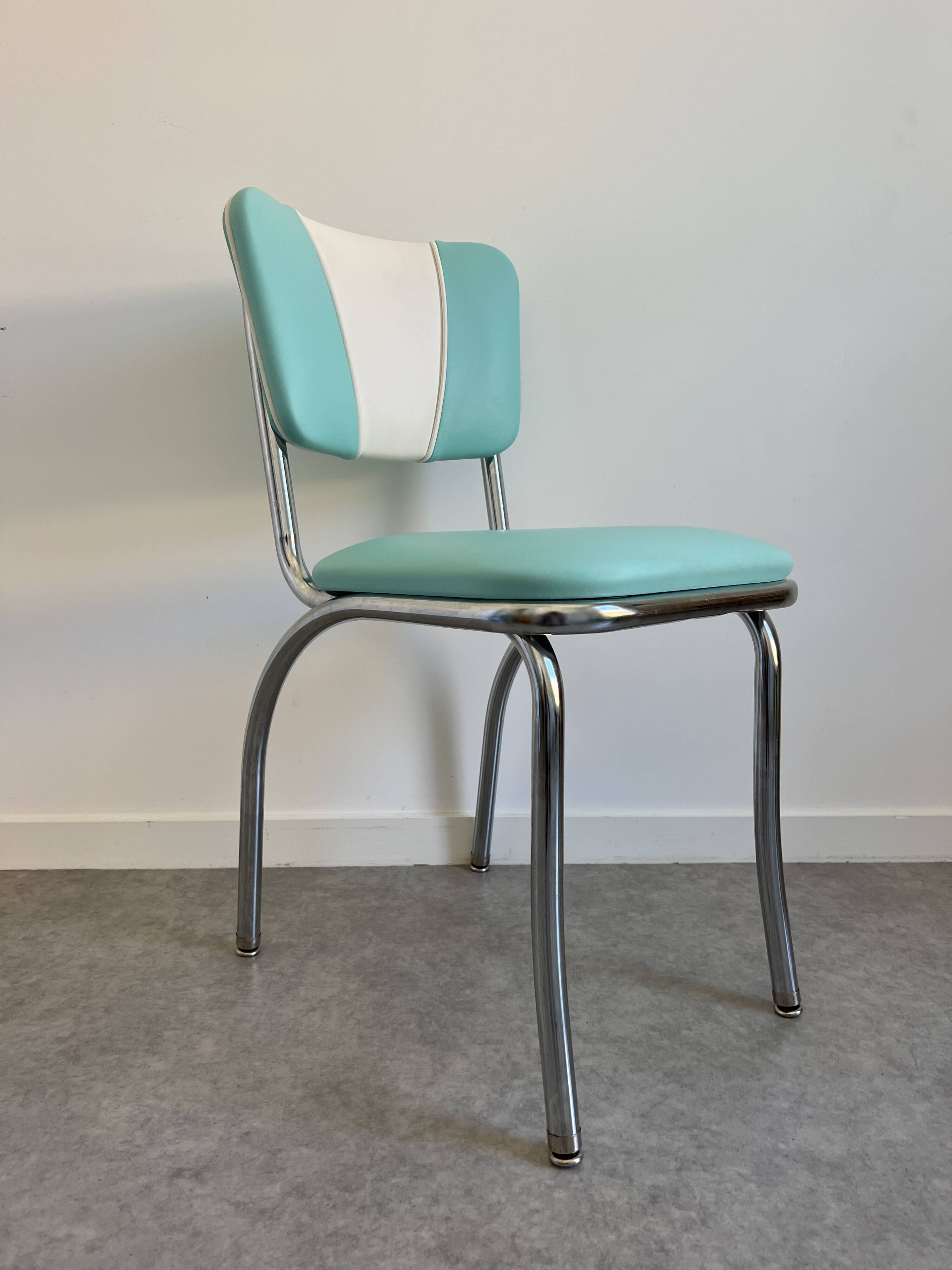 American Retro/Vintage Diner Chair - VITRO Seating