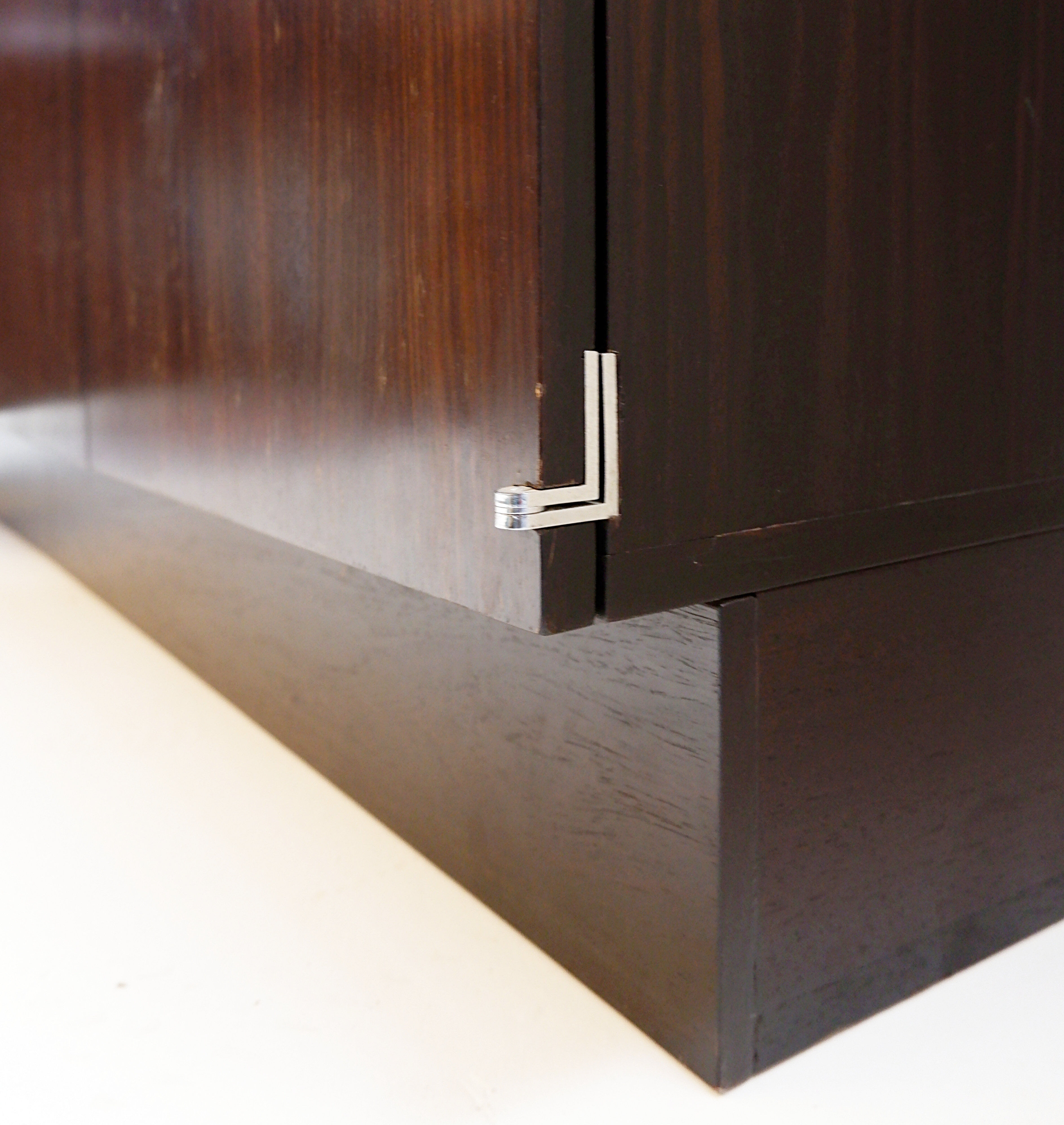 Modernist enfilade with 4 doors by De Coene - 1960s
