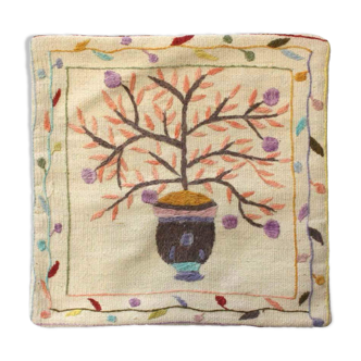 Coussin brode à la main 50 x 50 cm