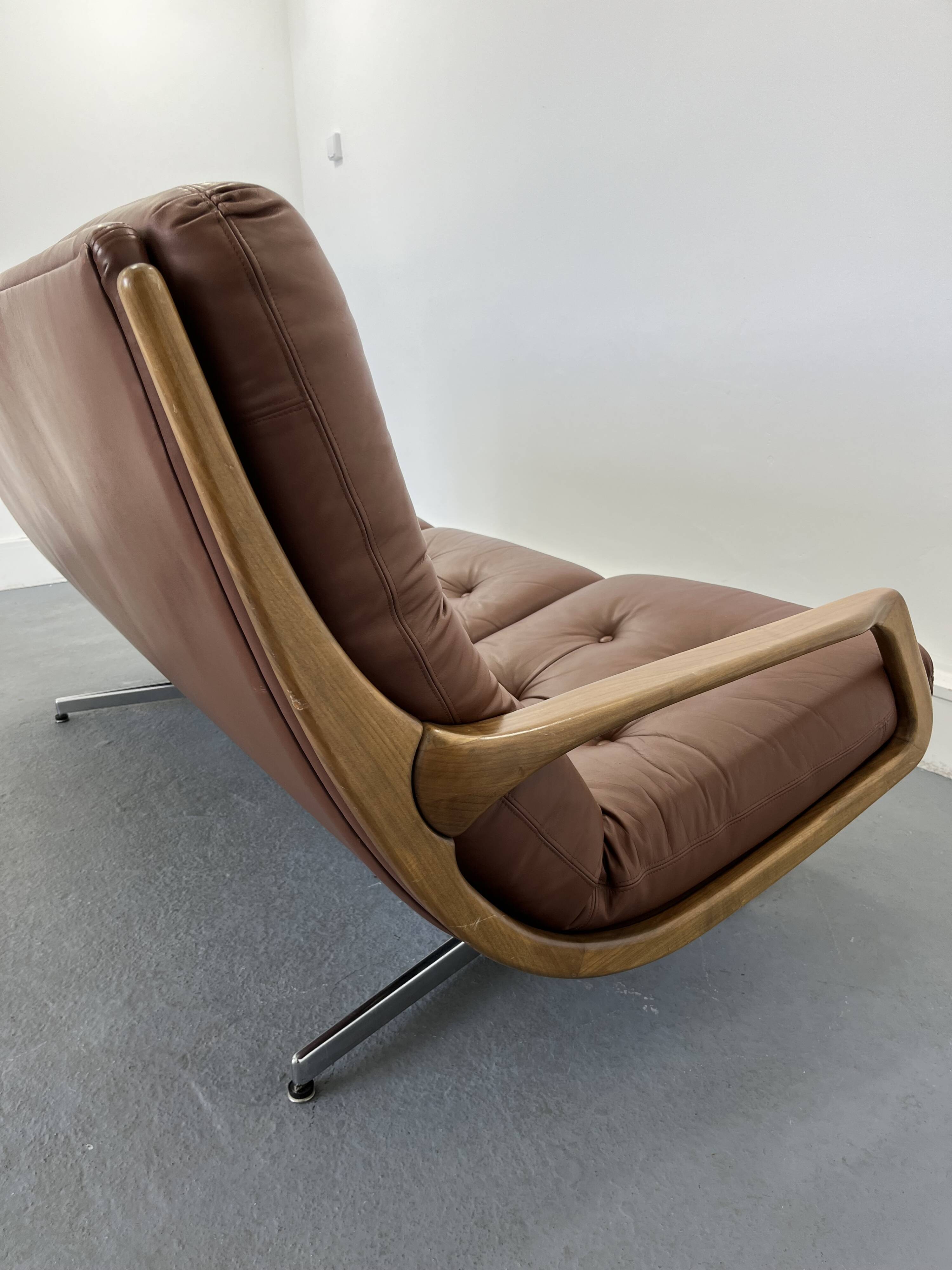 Vintage 3-seater sofa by Eugen Schmidt for Soloform, 1960 s