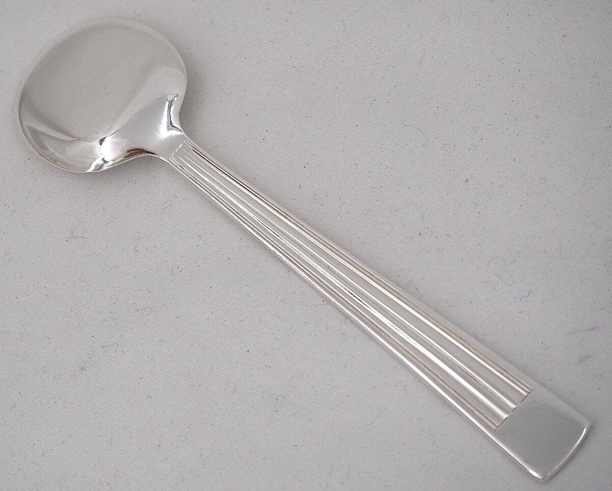 Christofle Mira, Ondulation, 12 spoons, silver-plated ice scoops, excellent condition.